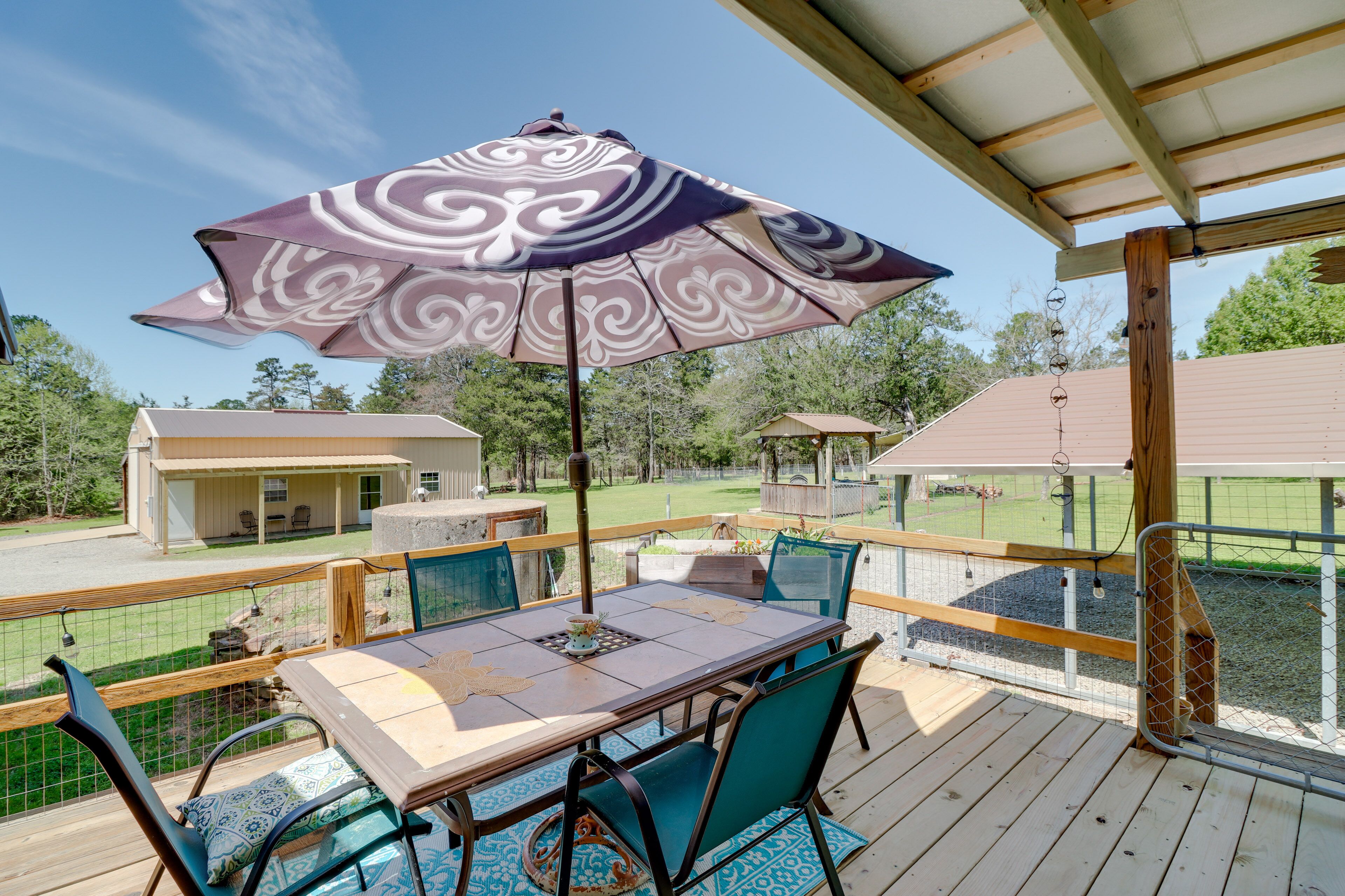 Tumbling Shoals Home w/ Private Yard + Grill!
