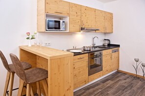 Apartment, 2 Bedrooms | 1 bedroom, in-room safe, desk, laptop workspace