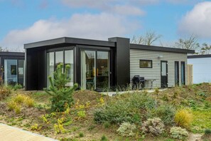 Pavilion 4 | Individuelt dekorert, individuelt innredet og wi-fi (inkludert)