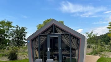 Solo Retreat 4 | 2 Schlafzimmer, individuell dekoriert, individuell eingerichtet