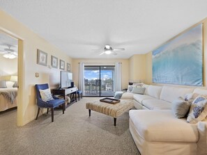 TV - Island South 31 - 2 bedroom, 2 bath 3rd  Floor ocean view condo with access to (St. Augustine Beach)