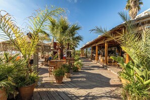 Restaurant - Sea-Esta Seaview Apartment (Larnaca)