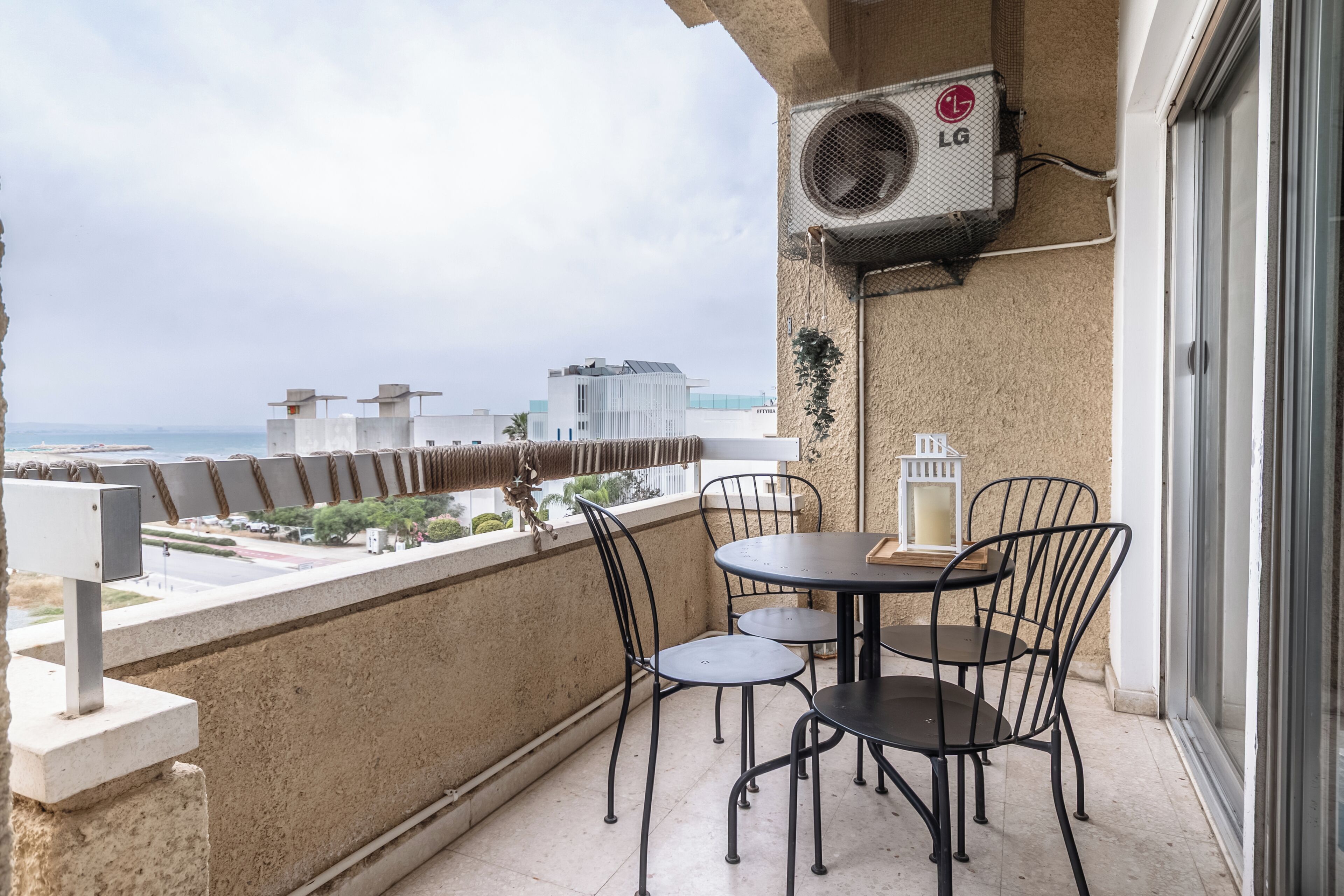 Standard Apartment | Balcony