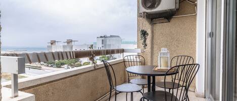 Standard Apartment | Balcony