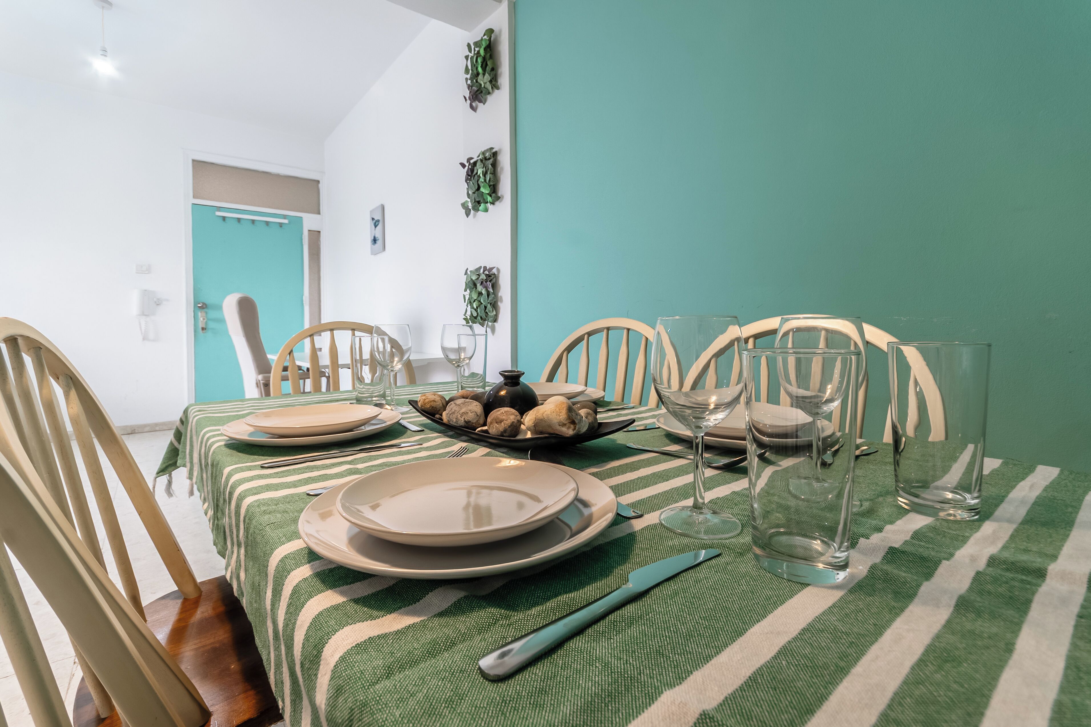 Apartamento standard | Opções para refeição no quarto