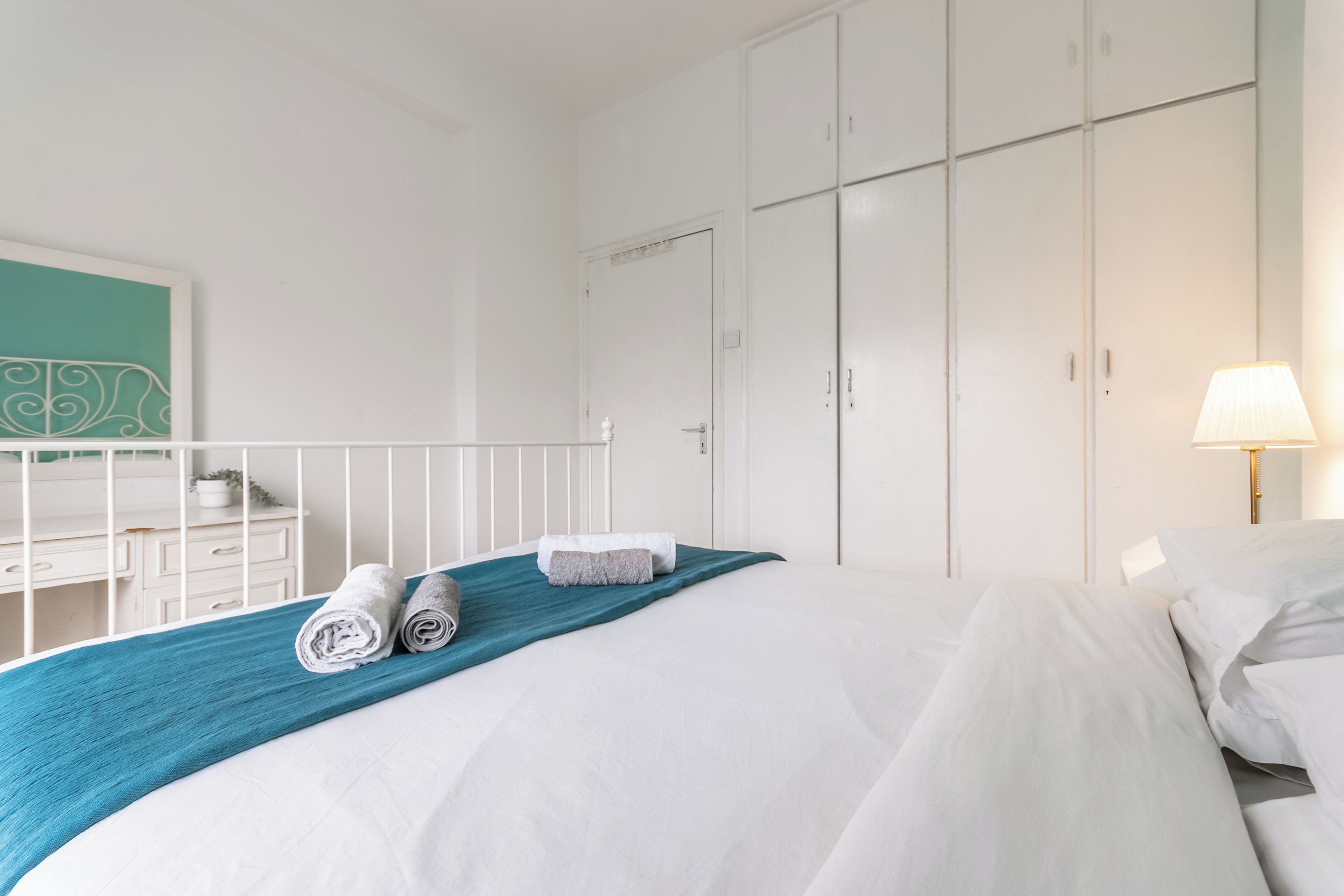 Apartamento estándar | 2 dormitorios, escritorio, espacio para trabajar con un portátil