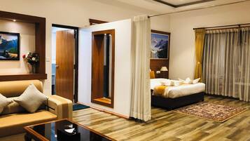 ํ๋ ์ง๋ด์
์คํ๋์ค ์ค์ํธ | ์ ์๊ทน์ฑ ์นจ๊ตฌ, ์ฑ
์, ๋ค๋ฆฌ๋ฏธ/๋ค๋ฆฌ๋ฏธํ, ๋ฌด๋ฃ WiFi