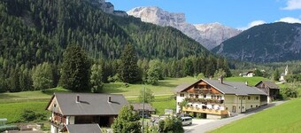'Mösslhof Apartment Laite' with Mountain View, Garden & Wi-Fi