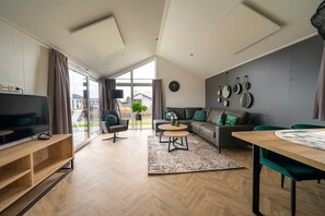 Velthorst 4 | Oppholdsområde | Flatskjerm-TV