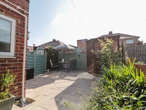 Cottage | Property grounds