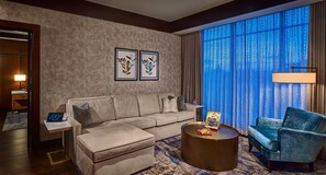 Smart TV - Laurel Hotel and Spa (Auburn)