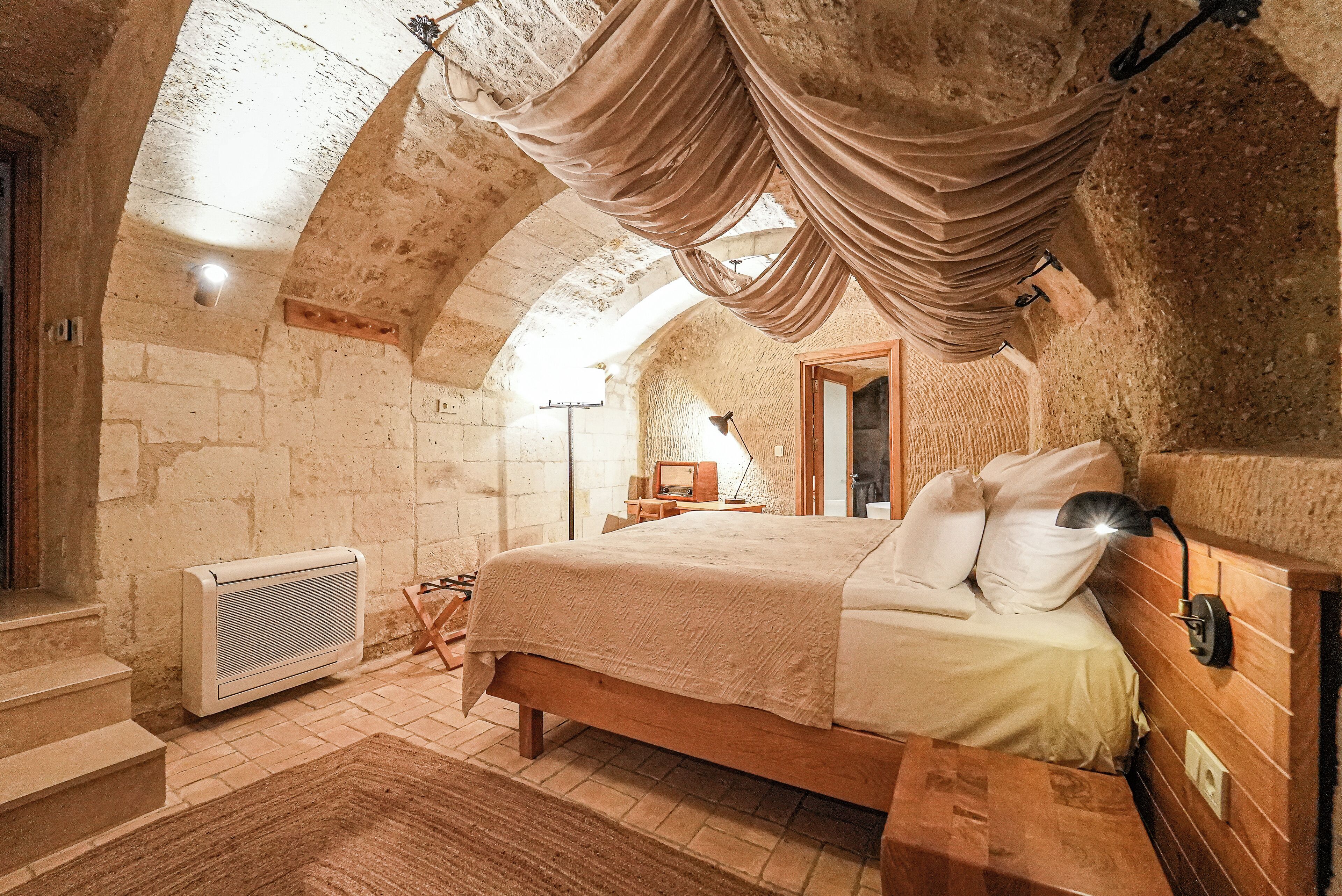 Traditionele kamer | Italiaanse Frette-lakens, luxe beddengoed