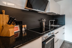 Design Condo, Non Smoking | Private kitchen
