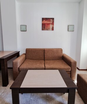 Living area - TRS Apartments - Quiet and cozy apartments with a private veranda (Sozopol)