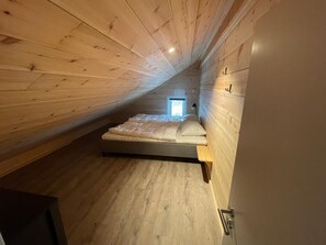 4 bedrooms, free WiFi