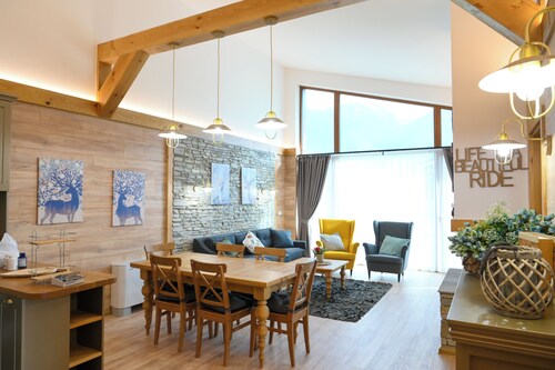 Villa Letizia near Pirin Golf Resort