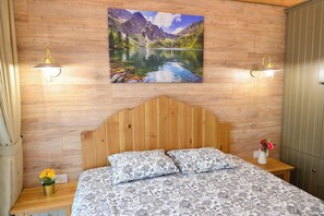 3 bedrooms, individually decorated, individually furnished - Villa Letizia near Pirin Golf Resort (Razlog)