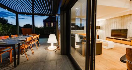Villa Prestige : Private lift, air conditioning, terrace