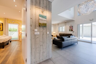 Villa supérieure - Air conditioning, garage, 100m² terrace