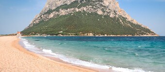 Il Vecchio Faro Dalia 6 50m From The Sea