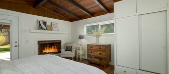 Pet Friendly Cabin Close to Beach & Slopes, Live Like a Local