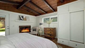 3 soverom, skrivebord, strykejern/-brett og wi-fi (inkludert)