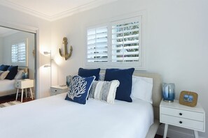 4 Schlafzimmer, Bügeleisen/Bügelbrett, Reisekinderbett, WLAN