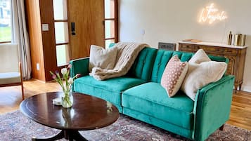 Smart TV, fireplace, video games, ping pong