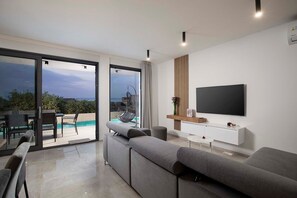 Fernseher