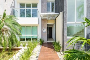 Condo, 2 Bedrooms | Exterior - Casa Cielo Ocean View Penthouse 2 Bedroom Condo by RedAwning (Playa del Carmen)