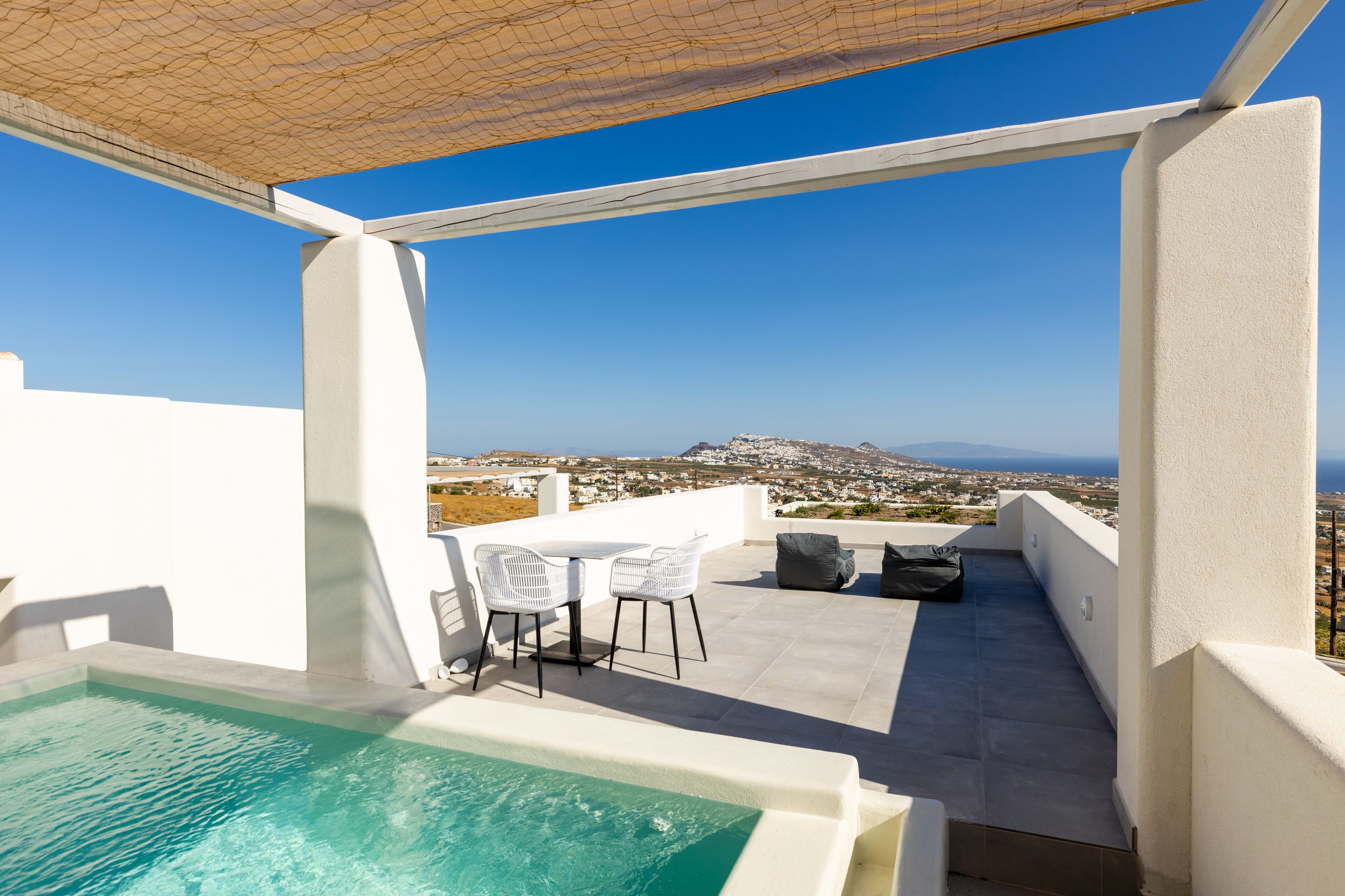 Deluxe Suite Private Pool | Terrace/patio