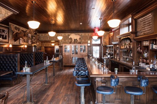 Beacon Loft at Public House on Elk Ave