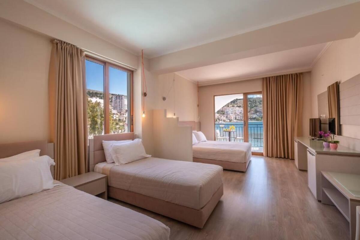Chambre Familiale, vue mer