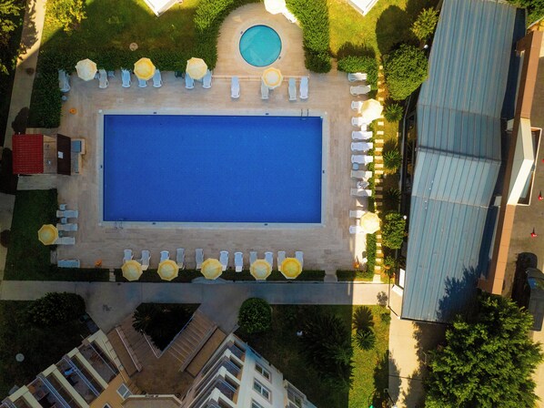 Front of property - River Park Residence Lara (Antalya)