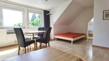 Deluxe Apartment, Private Bathroom, Lake View (Panorama) | 1 bedroom