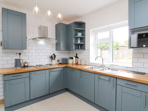 Cottage | Interior - Welsh Valley House (Ammanford)