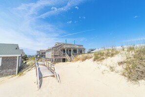 Exterior - Oceanfront! Cozy, Views Galore! Crow's Nest, SN0112 (Nags Head)
