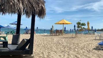 Playa en los alrededores