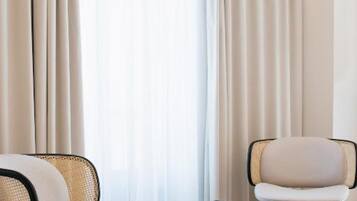 Junior Suite | In-room safe, free WiFi, bed sheets