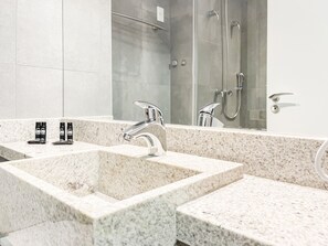Studio Standard, 1 lit double | Salle de bain