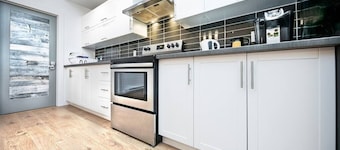 ♥Comfort Stay♥ Olympic Stadium & Botanical Garden