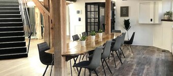 2BR Flat above Historic Cider Mill