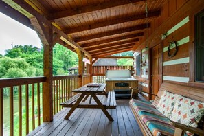 Property grounds - Fishin` N Wishin`- Catch&Release, FirePit, HotTub! (Sevierville)