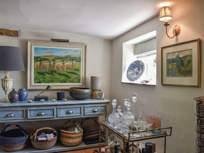 Interior - 2 bedroom accommodation in Holmbury St Mary, near Dorking (Holmbury St Mary, near Dorking)