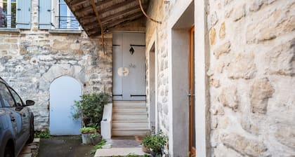 Chez ma petite Reine, appartement 2 piĂšces, centre ville, proche gare