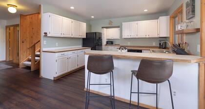 Alpenglow Retreat | Big Sky Town Center