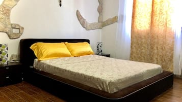 2 Schlafzimmer, Bügeleisen/Bügelbrett, Bettwäsche