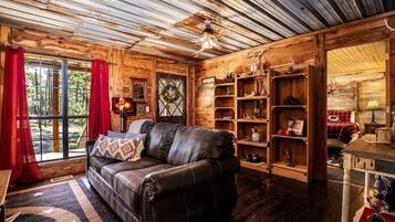 Smart TV, fireplace, video games