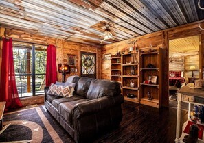 Smart TV, fireplace, video games