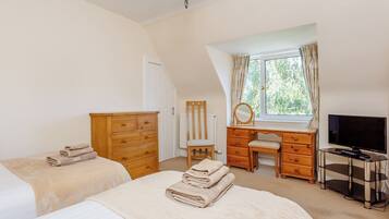 2 bedrooms, free WiFi, bed sheets